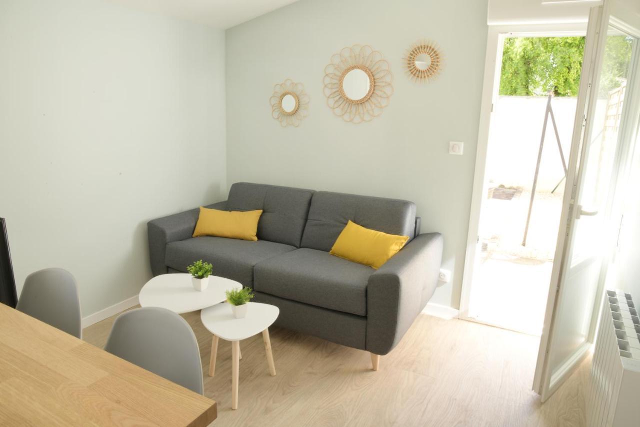 T2 - 28M2 Avec Cour Et Stationnement, Wifi Et Linge Fournis Apartment Angouleme Exterior photo